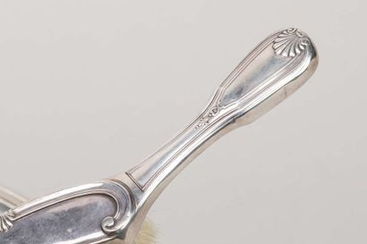 Silver plated metal crumb catcher with shells...