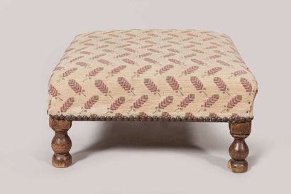 Square shaped stool, resting on four turned...