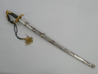 Sabre d'officier modèle 1855. Monture ajourée...