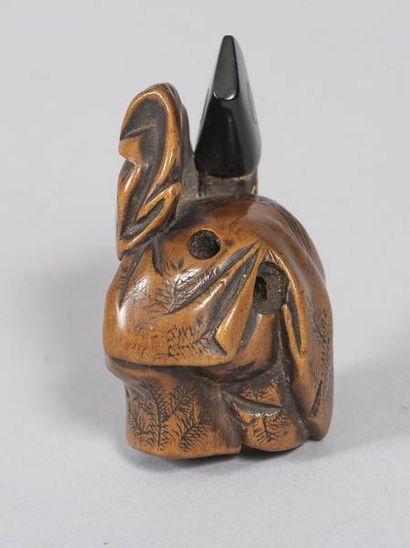 JAPON - XIXe siècle
Netsuke en buis et os,...