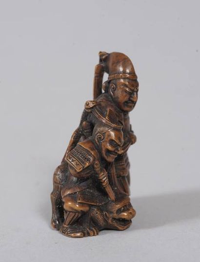 JAPON - XIXe siècle
Netsuke en bois, Minamoto...