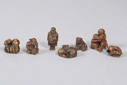 JAPON - XIXe siècle
Sept netsuke et okimono...