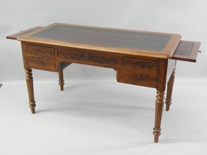 Bureau plat en acajou et placage d'acajou,...