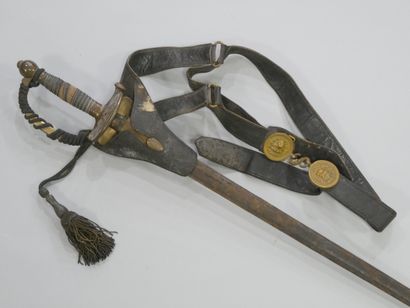 Epée d’officier modèle 1852/57. Clavier à...