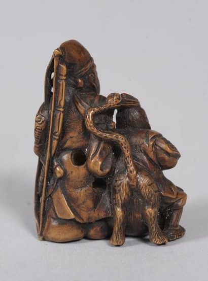 JAPON - XIXe siècle
Netsuke en bois, Minamoto...