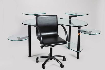 MOBILIER CONTEMPORAIN
Bureau de forme libre...