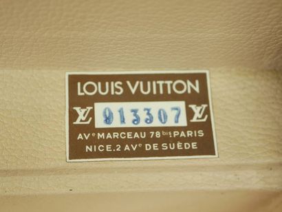 VUITTON - Valise Louis Vuitton modèle Alzer...
