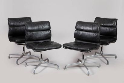 CHARLES ET RAY EAMES (1907-1978) ET (1912-1988)...