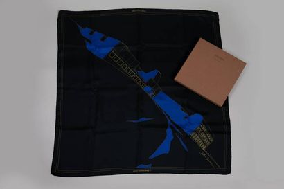 LOUIS VUITTON - Foulard 100 % soie bleu et...
