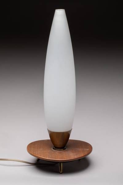 TRAVAIL SCANDINAVE DES ANNÉES 1960
Lampe...