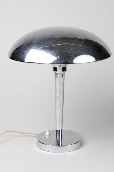 TRAVAIL DES ANNÉES 1950
Lampe de bureau dite...