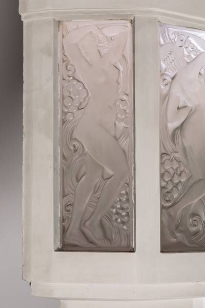 RENÉ LALIQUE (1860-1945) 
