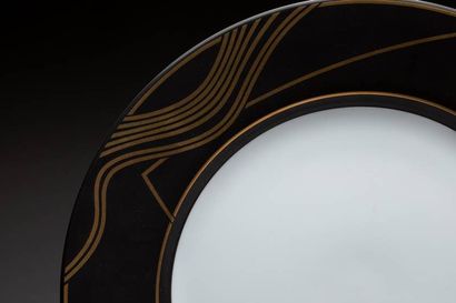 Plat en porcelaine Stream - Arata Isozaki...