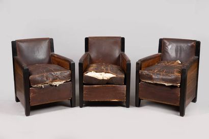 TRAVAIL DES ANNÉES 1930
Mobilier de salle...