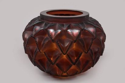 RENÉ LALIQUE (1860-1945) 
