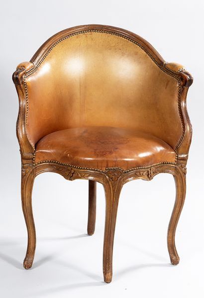 Fauteuil de bureau en hêtre de forme trapézoïdale...