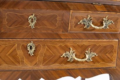 Bureau de pente formant commode en bois de...
