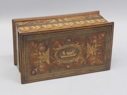 Coffret à bijoux en bois de placage et marqueterie...