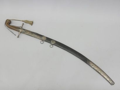 Kilij-type oriental saber. Strongly curved...