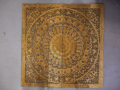 Large openwork gilded wood panel. China
180...