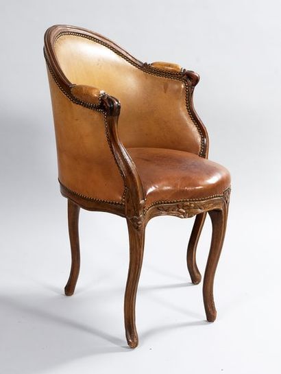 Fauteuil de bureau en hêtre de forme trapézoïdale...