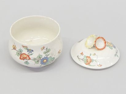 Chantilly, covered pot with Korean decoration,...