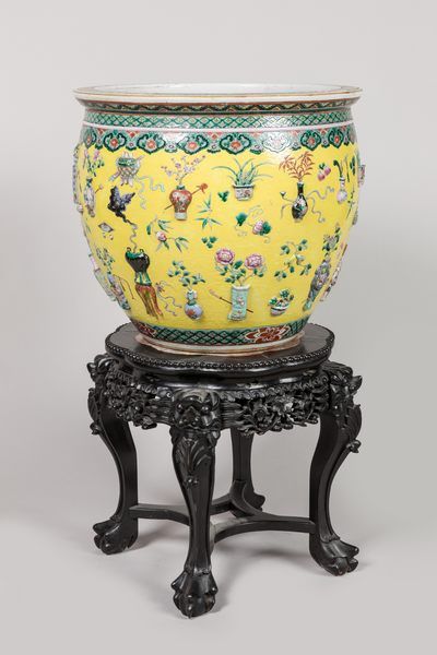 CHINA - Late 19th century
Large polychrome...