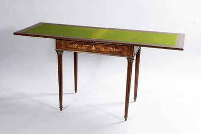 Table à jeux portefeuille en placage et palissandre...