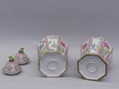 Pair of covered porcelain vases in the famille...