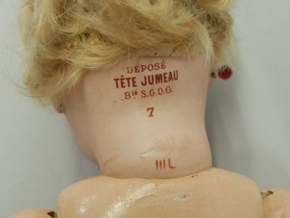 JUMEAU - doll in fine original condition...
