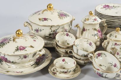 Service de table en porcelaine Limoges Bernardaud...
