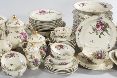 Service de table en porcelaine Limoges Bernardaud...