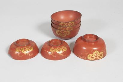 JAPON - Epoque MEIJI (1868 - 1912)
Deux bols...