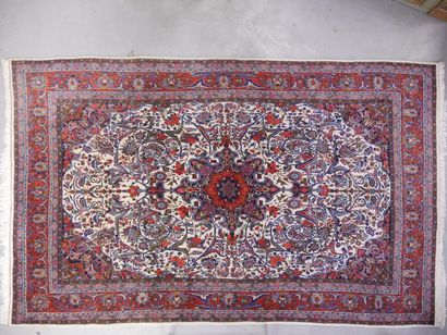 Bidjar carpet (cotton warp and weft, wool...