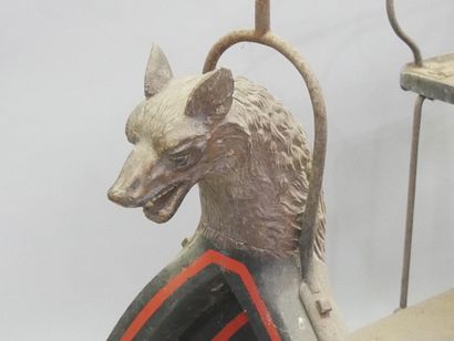 Rare troïka à 2 places en bois sculpté et...