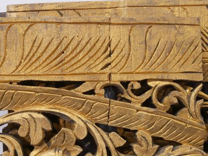 Large openwork gilded wood panel. China
180...