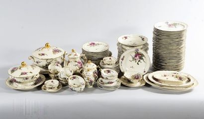Service de table en porcelaine Limoges Bernardaud...