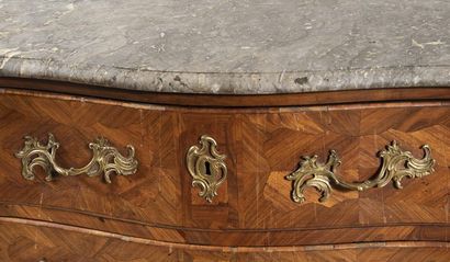 Chest of drawers with curved front and sides...