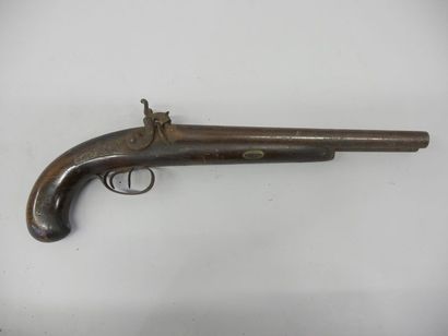 Percussion hunting pistol. Two rifled tabletop...