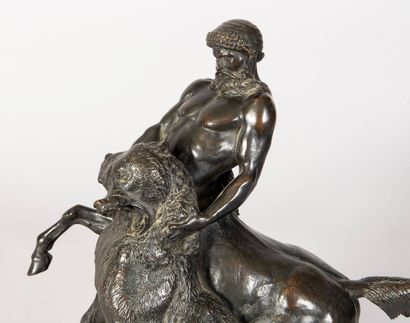FREMIET Emmanuel (1824-1910) Centaure et...
