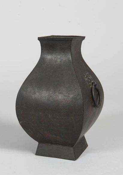 CHINA - Late MING Dynasty (1368 - 1644) Bronze...