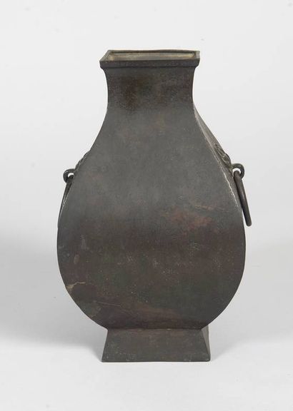 CHINA - Late MING Dynasty (1368 - 1644) Bronze...