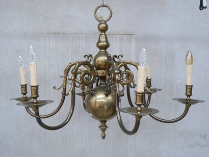 Dutch-style brass chandelier with 6 arms...