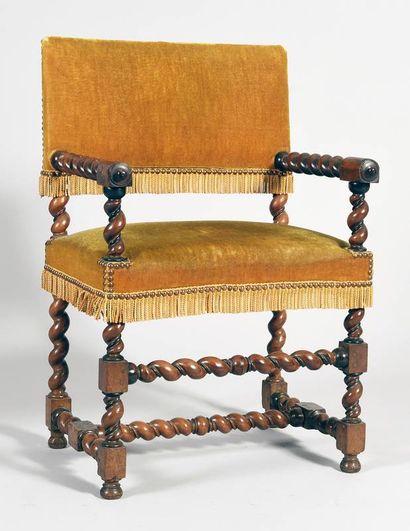 Chaise à bras en bois naturel torsadé à entretoises,...
