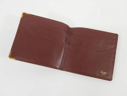 CARTIER - Portefeuille Vintage en cuir couleur...