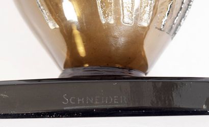 SCHNEIDER - Vase oblong en verre teinté marron...
