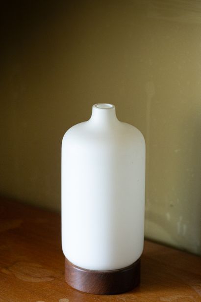 TRAVAIL SCANDINAVE DES ANNEES 1960
Lampe...
