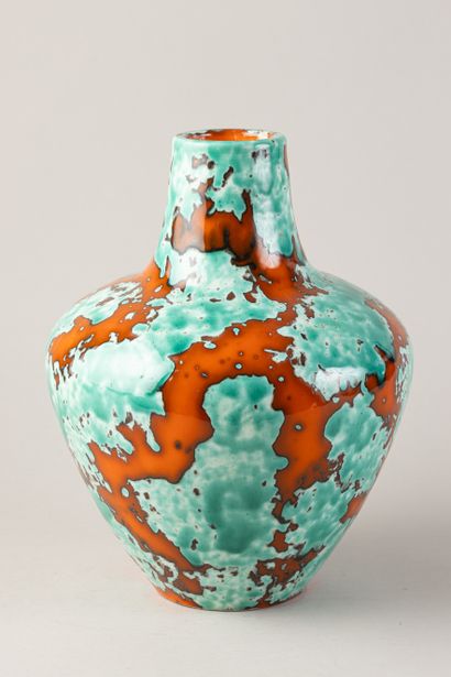 J. MASSIER (XXth) IN VALLAURIS
Baluster vase...