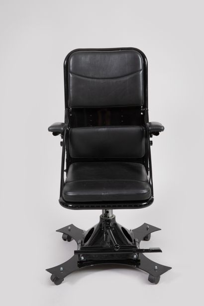 MONTAGE SECONDE MOITIE DU XXE SIECLE
Fauteuil...