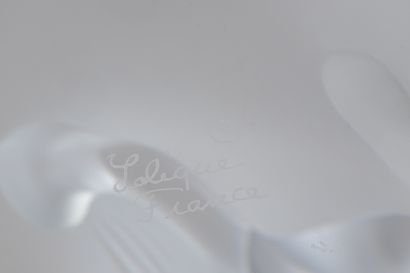 LALIQUE France - Cheval cabré. 
Sujet en...
